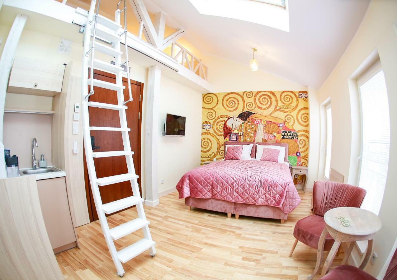 Sky&Light Apartments 크라쿠프 외부 사진